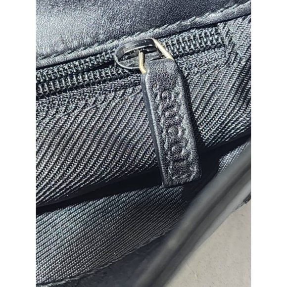 Authentic Gucci Vintage GG Canvas and Leather Shoulder Bag Black - Picture 10 of 12